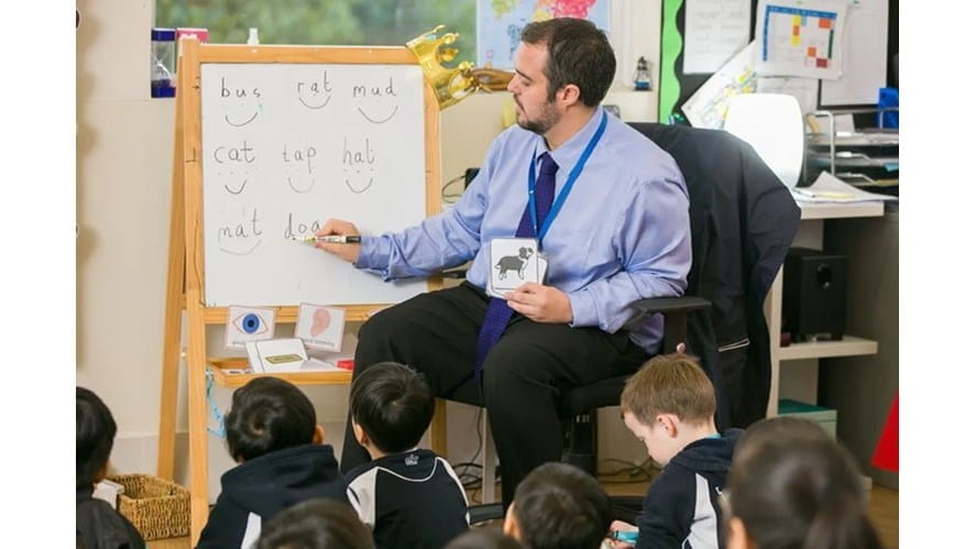 “弯道超车”--快来获取这份超出同龄人英语水平的秘籍 - Bend the curve get this secret to outperforming your peers in English